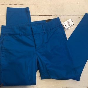 NWT Bright blue kut from the kloth crop size 2